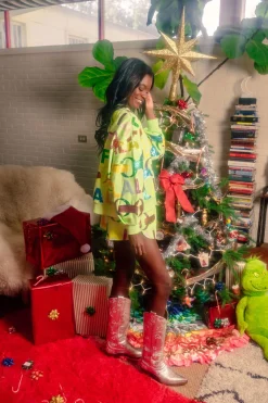 Light Green Falala With Garland Sweatshirt