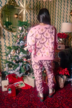 Light Pink Gingerbread Men & Bows Sweatshirt