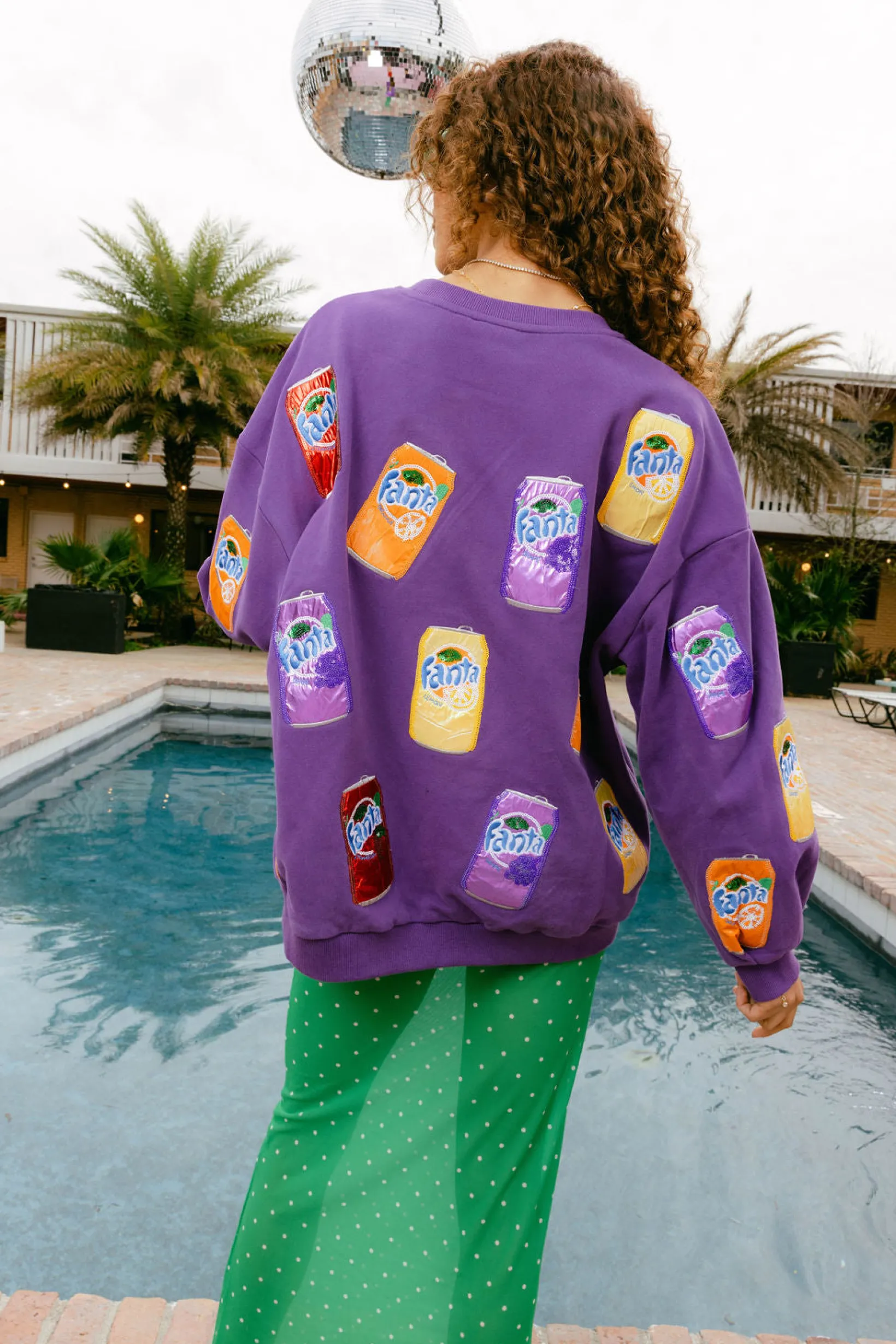 Purple Scattered Multi Fanta™ Can Sweatshirt