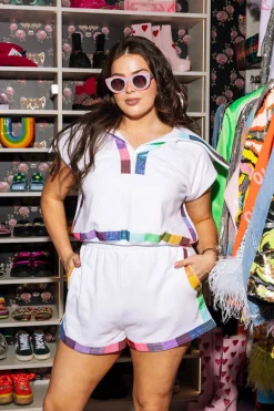White Rainbow Trim Collar Short
